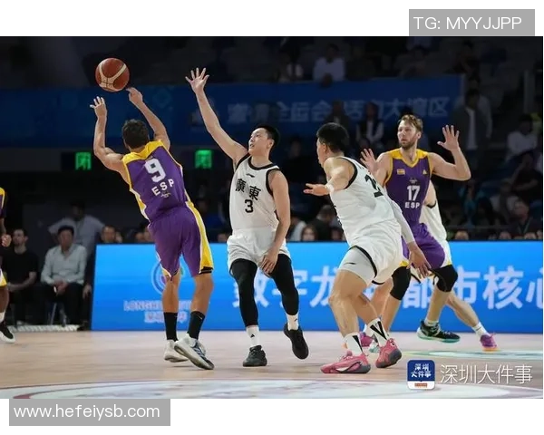 南京篮球队的整体压制战术解析与深度剖析 南京篮球队的整体压制战术解析与深度剖析